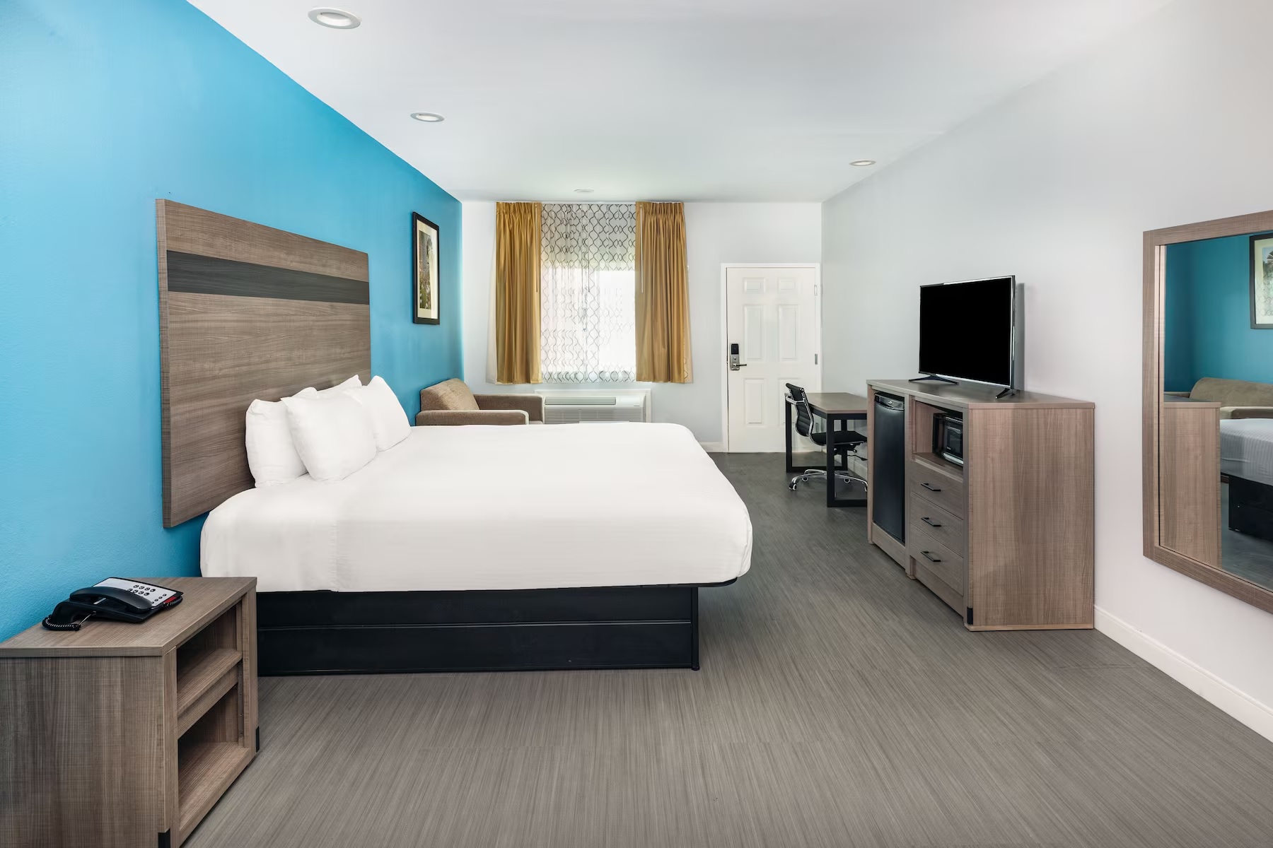 Room, King Bed