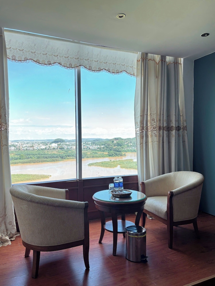 Thien An Riverside Hotel 28/50