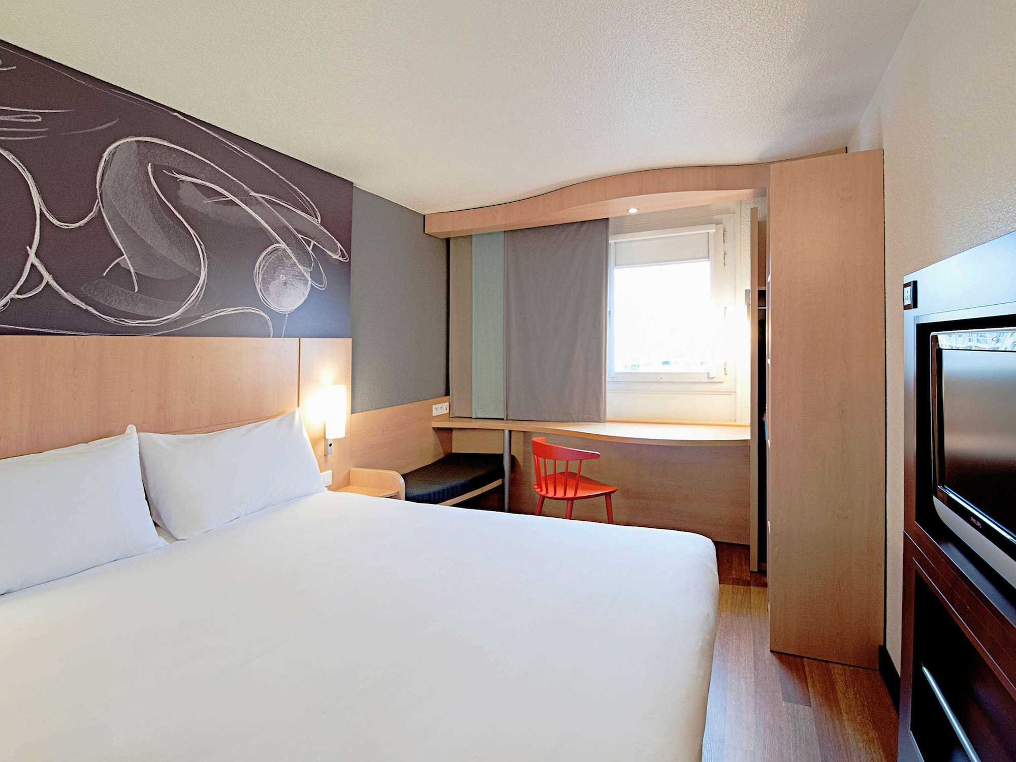 STANDARD, DOUBLE BED