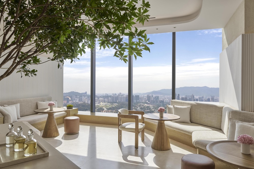 Park Hyatt Kuala Lumpur 52/71