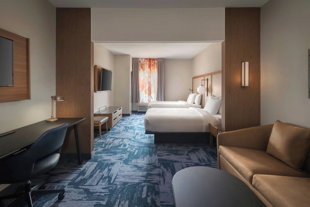 Suite, Multiple Beds, Accessible