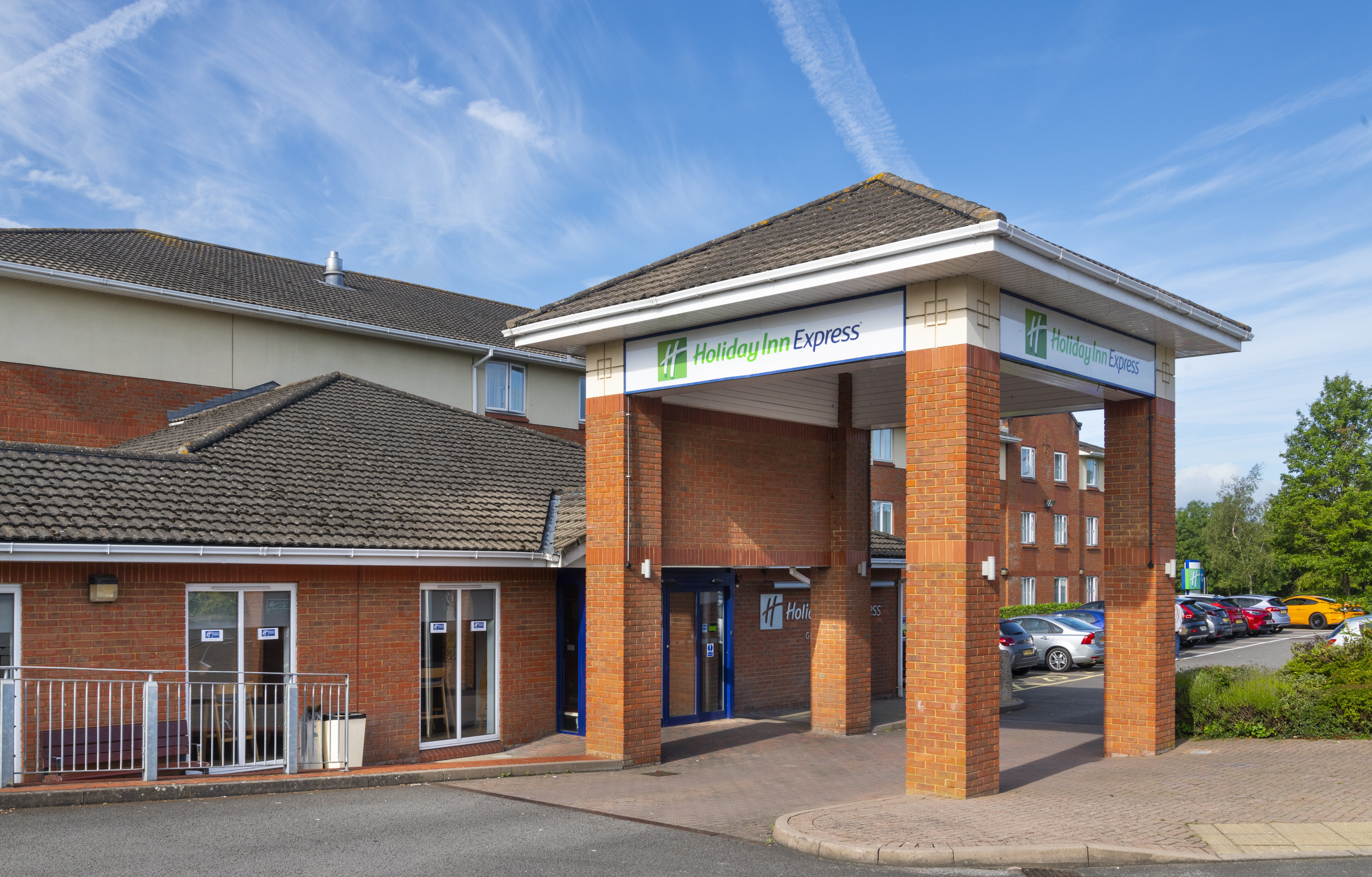 Holiday Inn Express Gloucester South 5/24