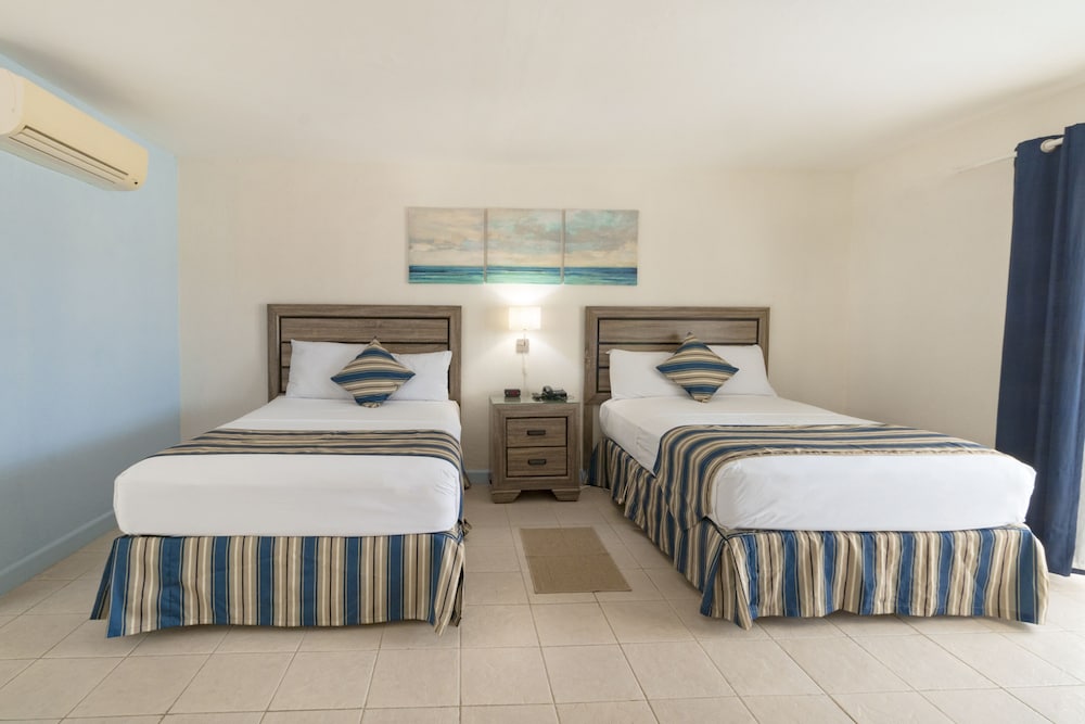 Time Out Hotel Barbados 24/50