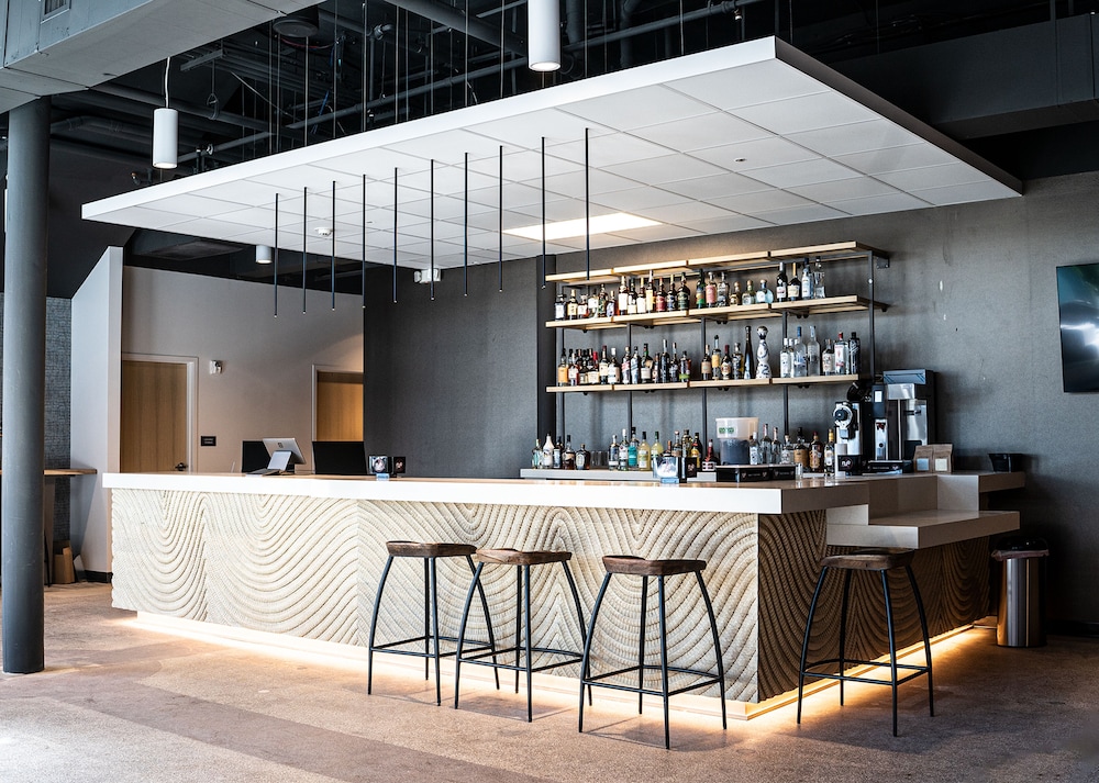 SOVA Micro-Room & Social Hotel 36/50