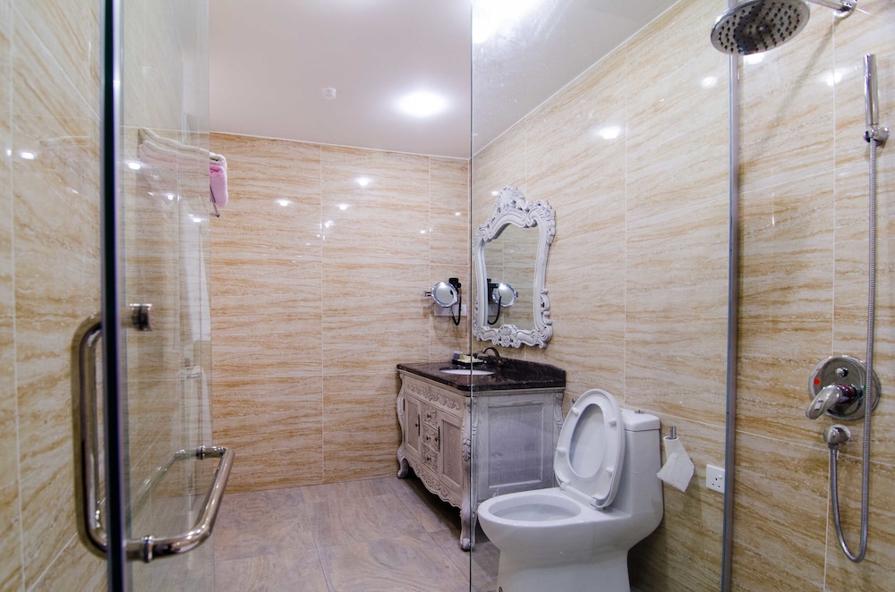 Mornington Hotel Sitiawan 57/58