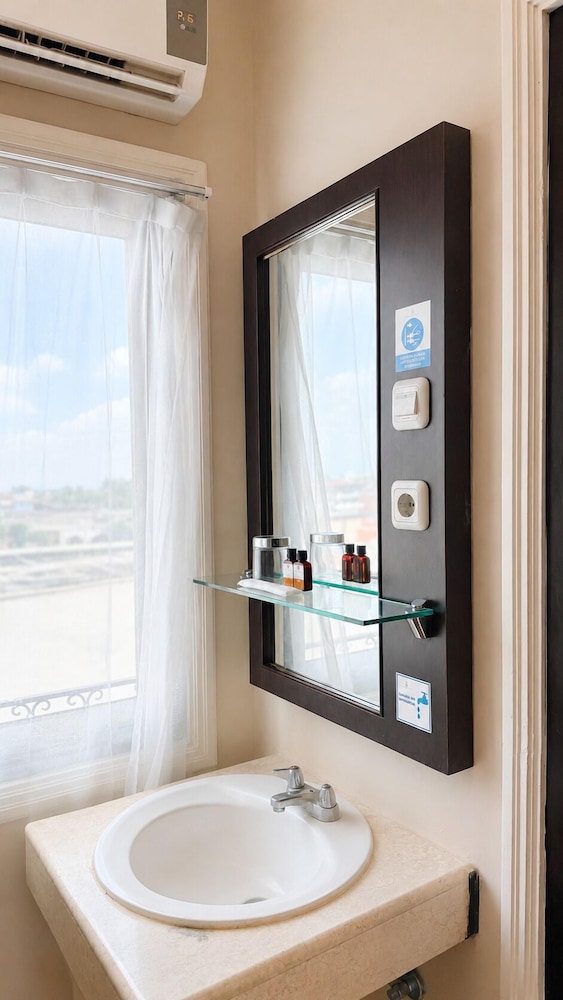 KANGEN BOUTIQUE HOTEL 43/50