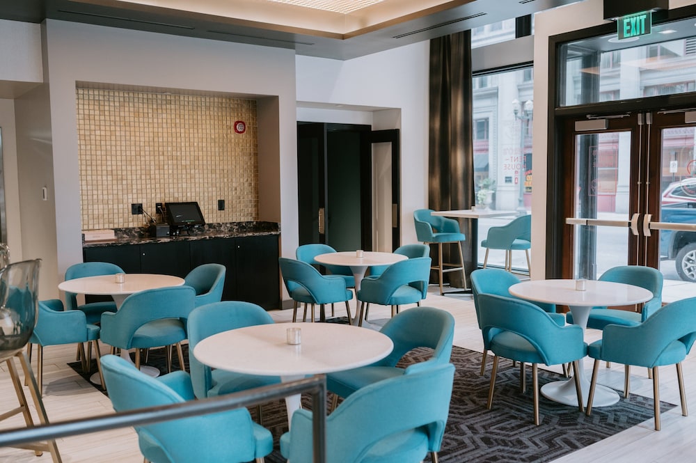 Hotel Indigo St. Louis - Downtown 33/46