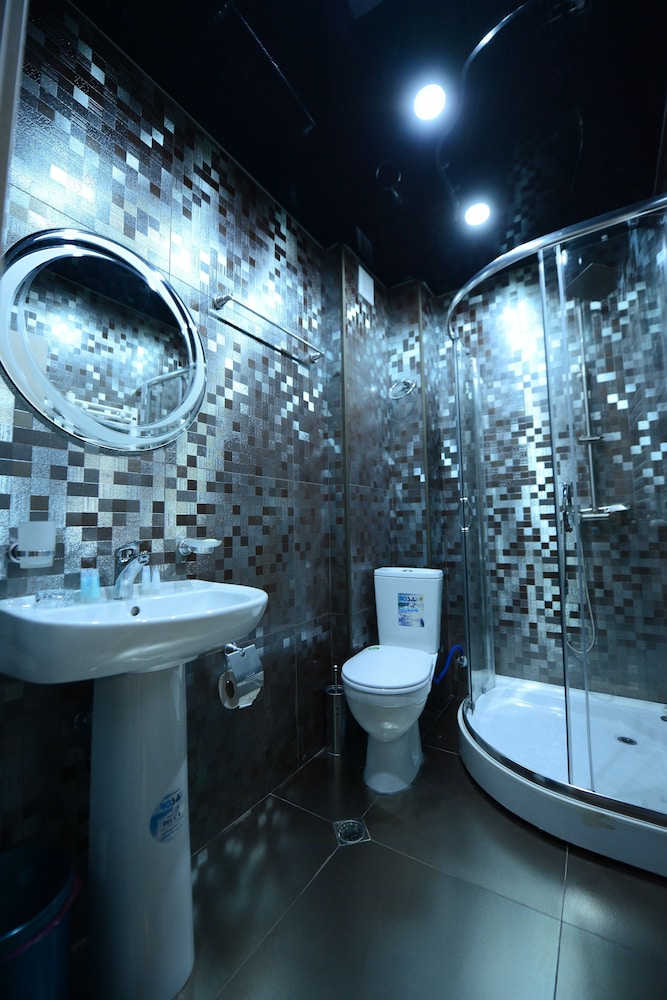 Hotel Aristocrat Batumi 34/34
