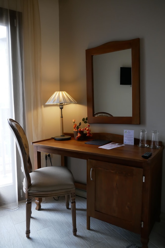 Hotel Rodovoli 43/50