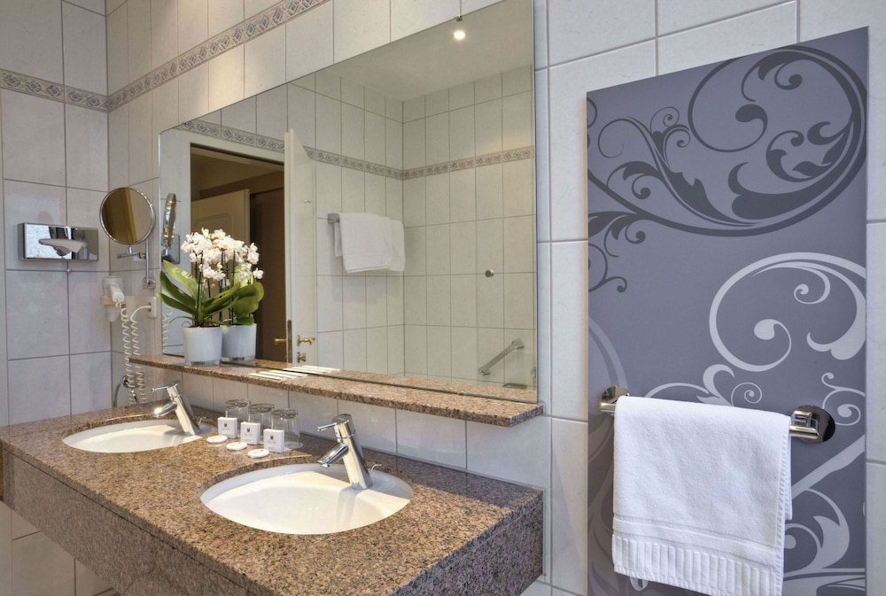 Schlosshotel Karlsruhe 12/40