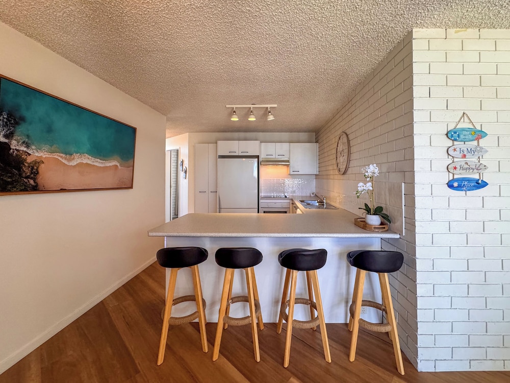 NORTHPOINT HOLIDAY APARTMENTS 48/61