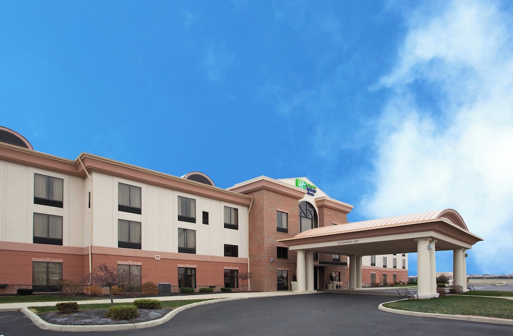 Holiday Inn Express Hotel Suites Bowling Green 54/62
