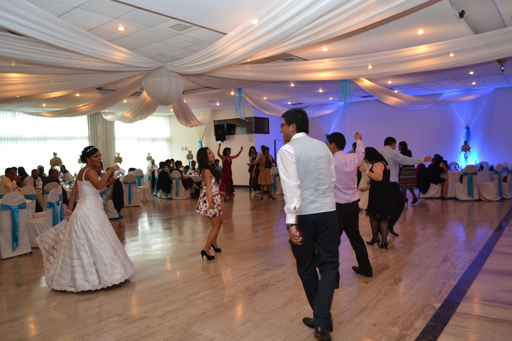 HOTEL CALACOTO 24/47