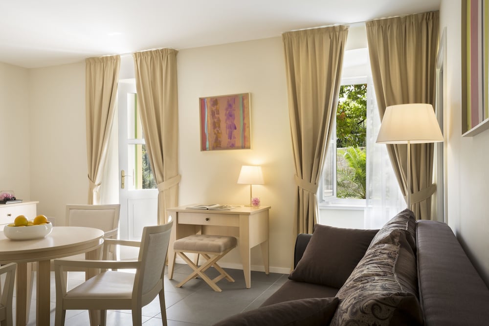 REMISENS VILLA BELVEDERE 34/66