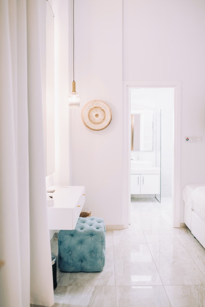Hotel Napa Suites (Adults Only) 10/71