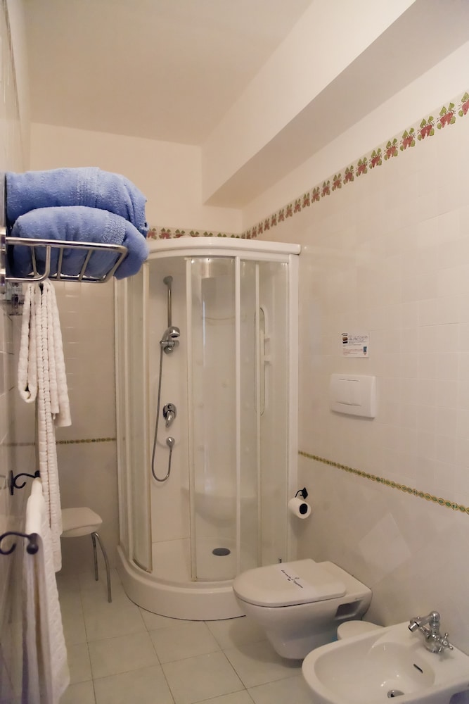 Hotel A Pinnata Lipari 29/33