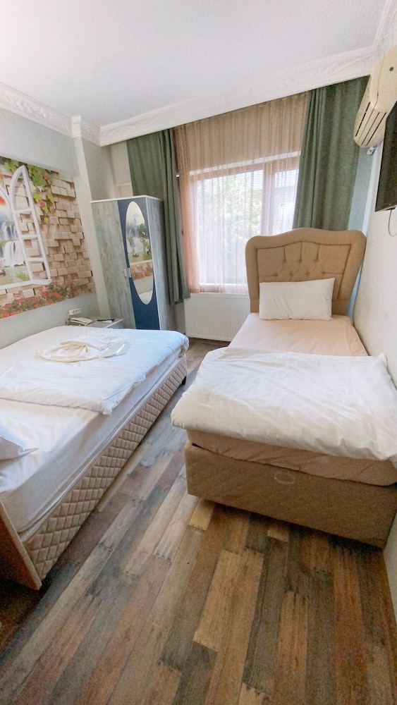 Room at Istanbul City Center Hotel, ISTANBUL