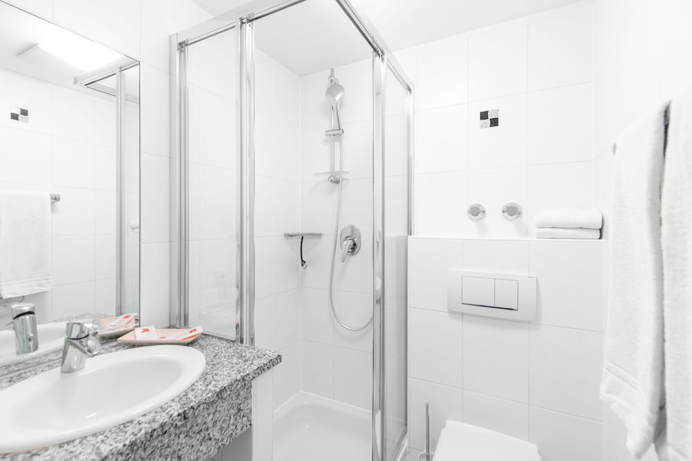 Hotel Koln 2020 26/30