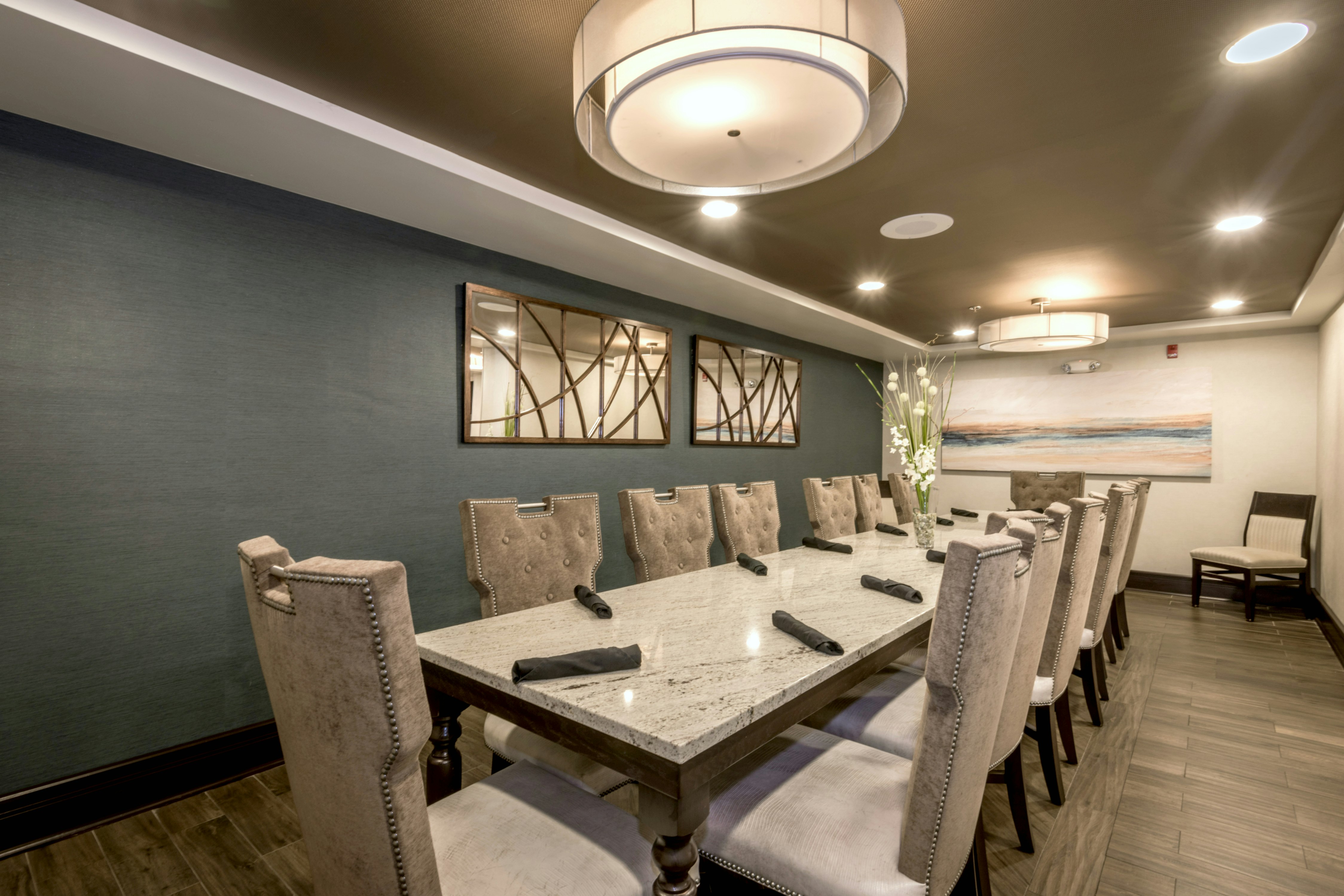 Doubletree By Hilton Hotel Montgomery Downtown 34/43