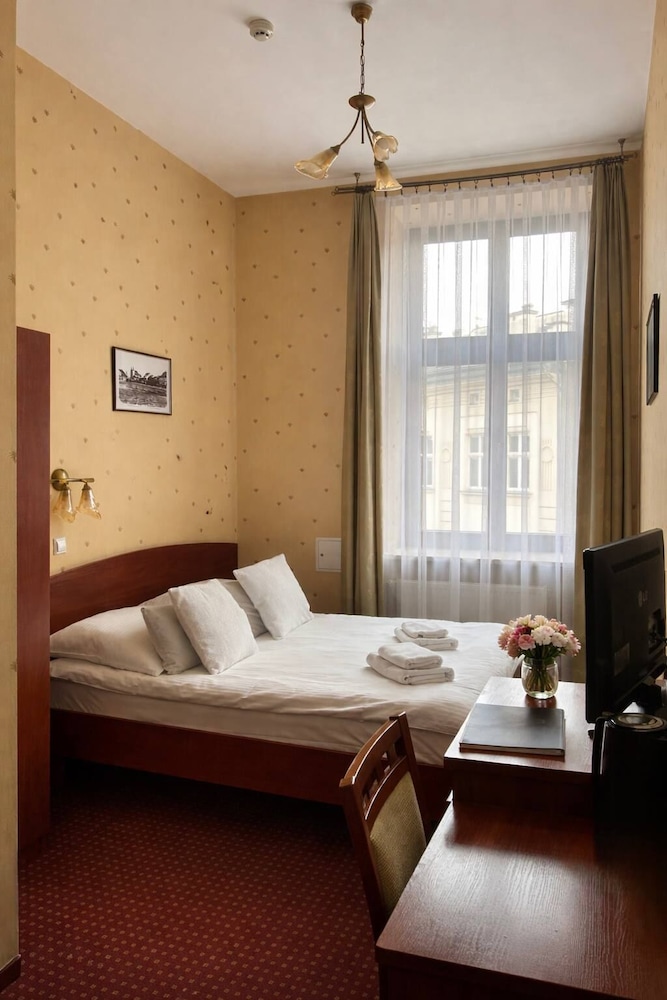 Kazimierz Anex 6/48