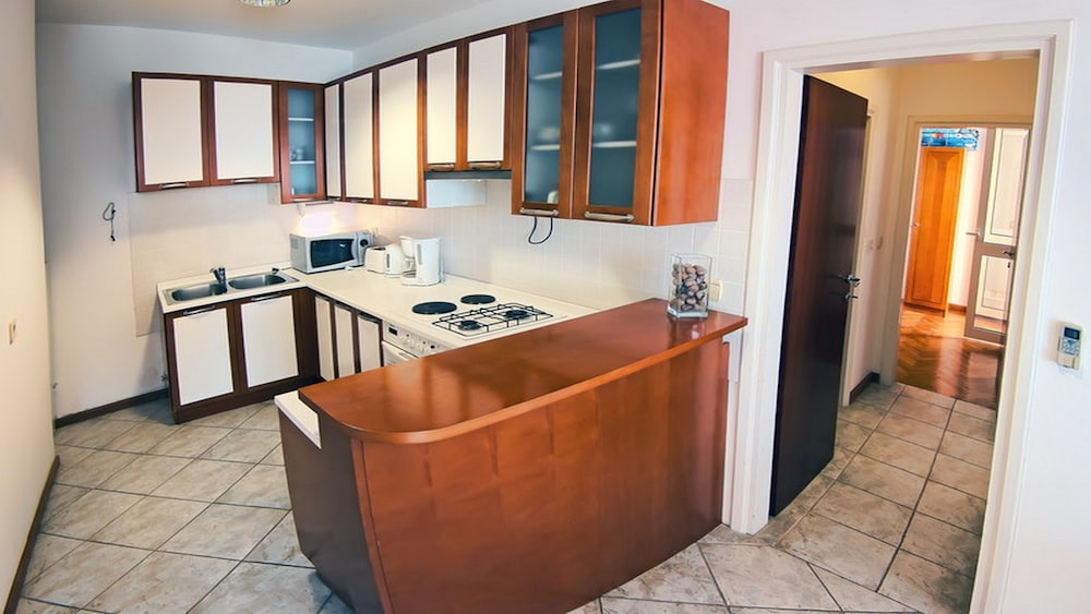 SIPA APARTMENTS 5/50