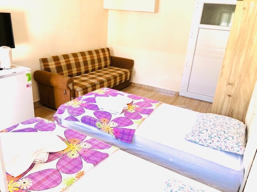 Karaca Apart 17/50