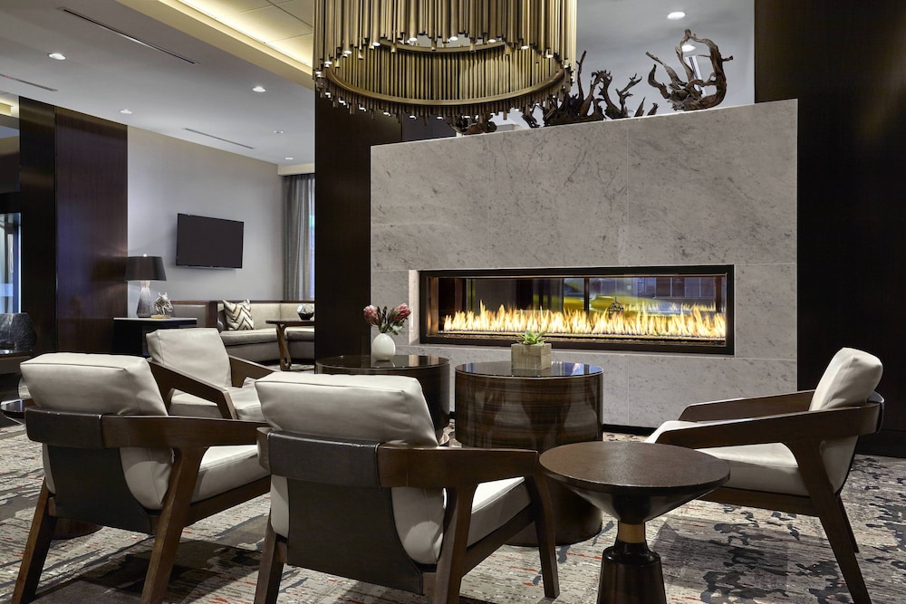 CALGARY MARRIOTT DOWNTOWN HOTEL 54/72