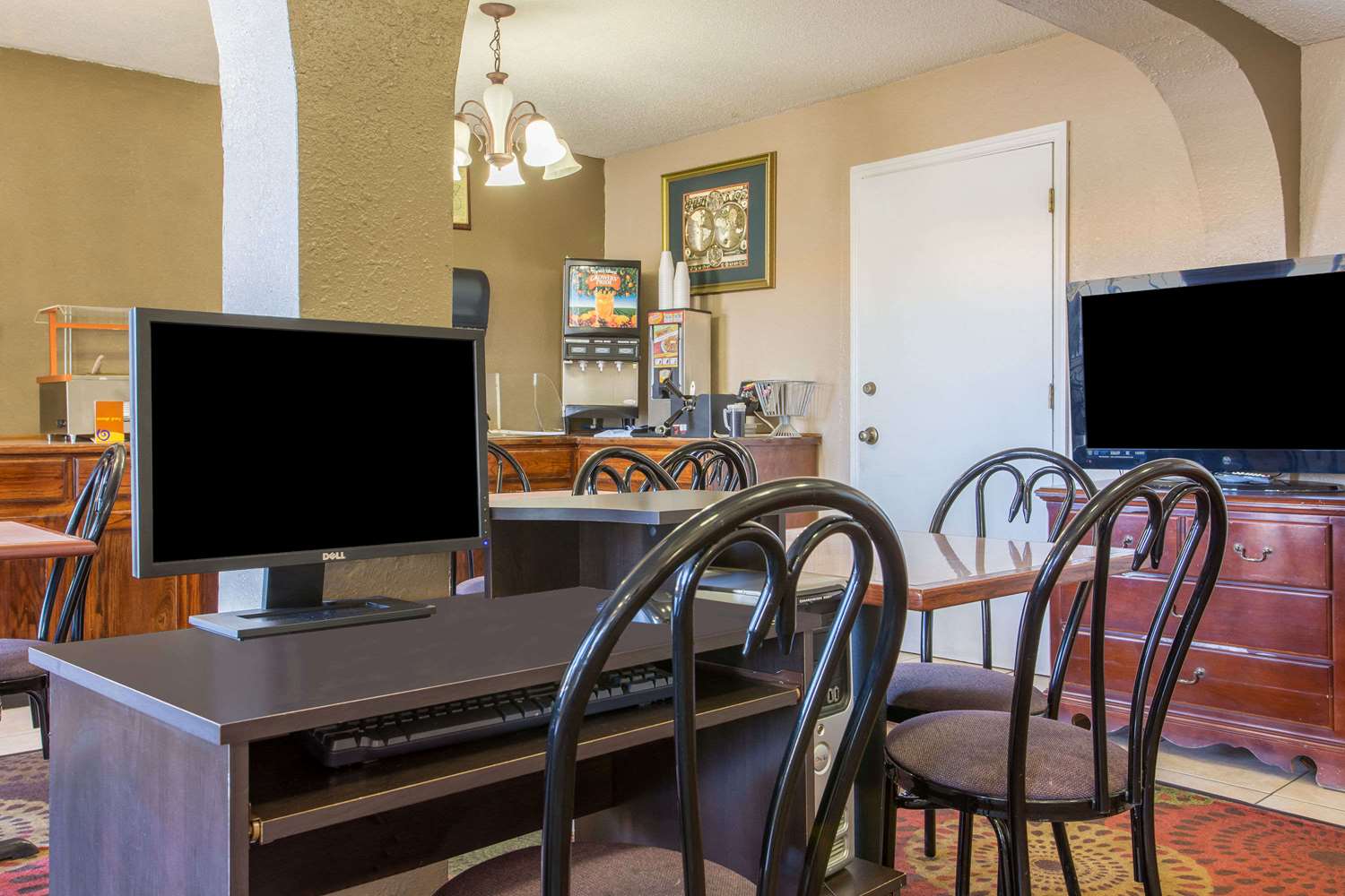 Super 8 By Wyndham Antioch/Nashville South East 7/12