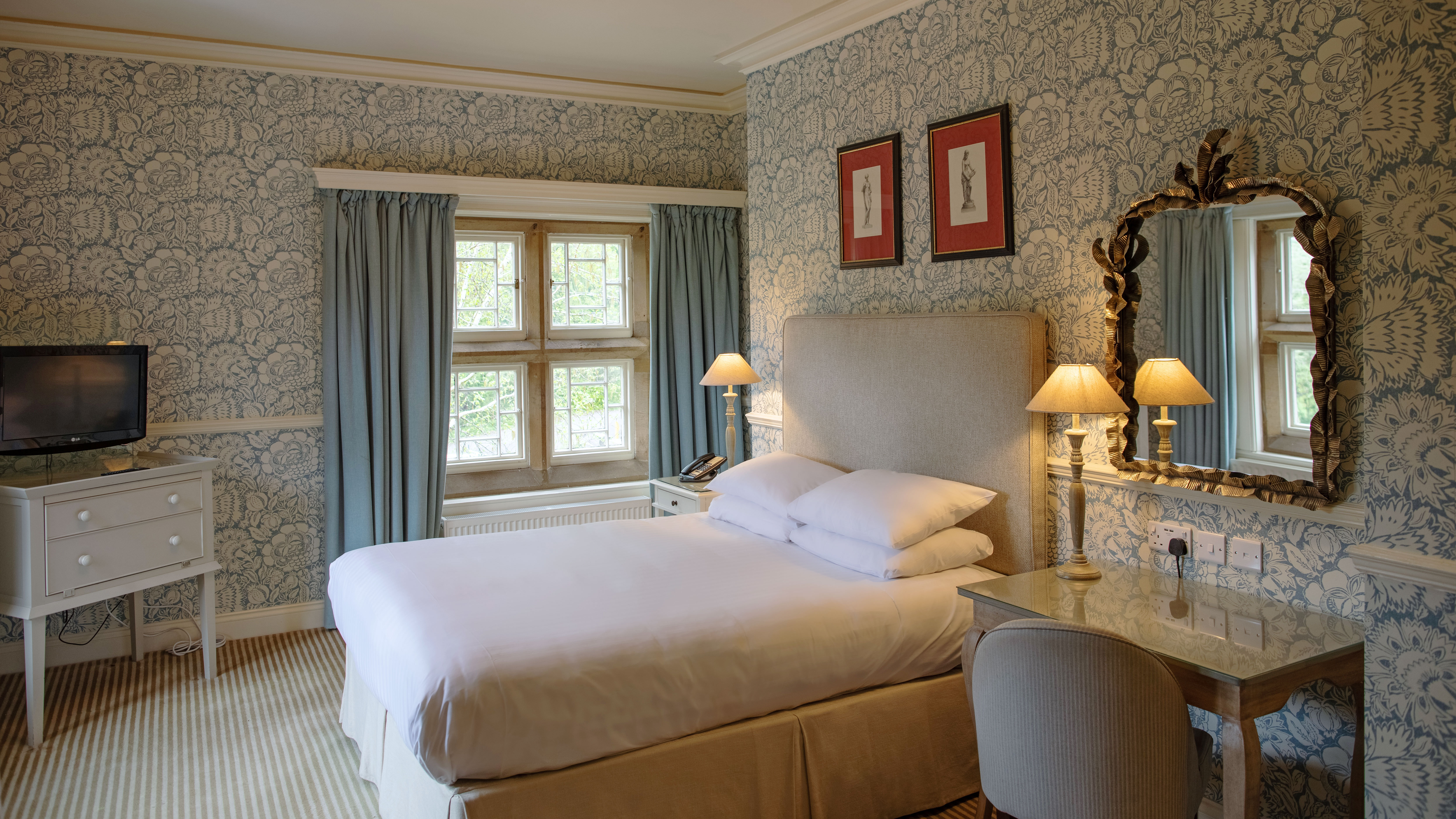 Gisborough Hall 17/35