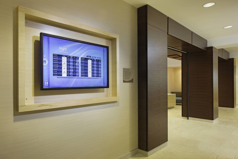 Fairfield Inn Suites Calgary Downtown 16/28