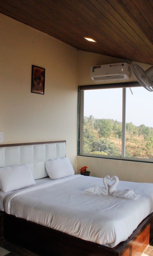 Valley Wood Resort And Spa 6/35