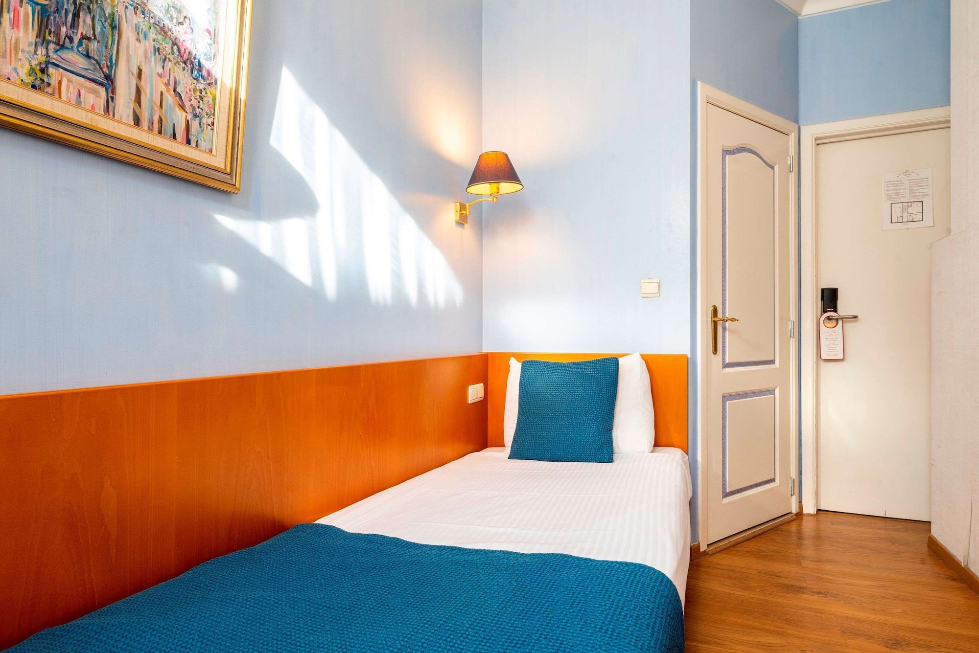 ECONOMY, SINGLE, SINGLE BED, ANNEX