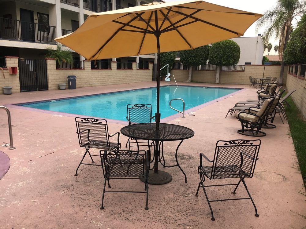 Motel6 Artesia, CA 30/41