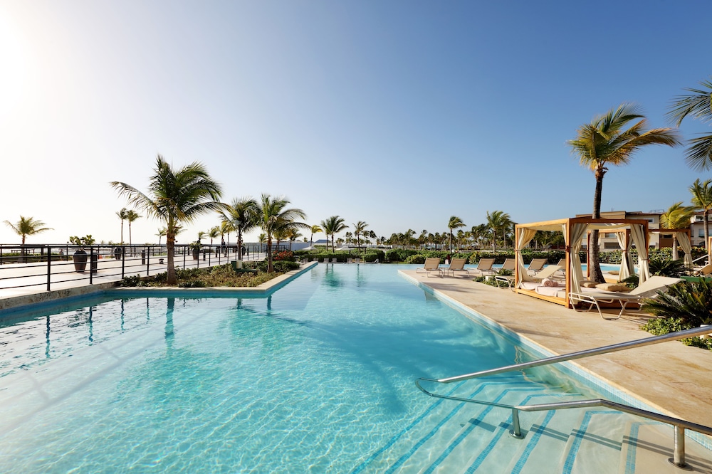 TRS Cap Cana Waterfront & Marina Hotel Adults Only All Inclusive Hotel 25/50