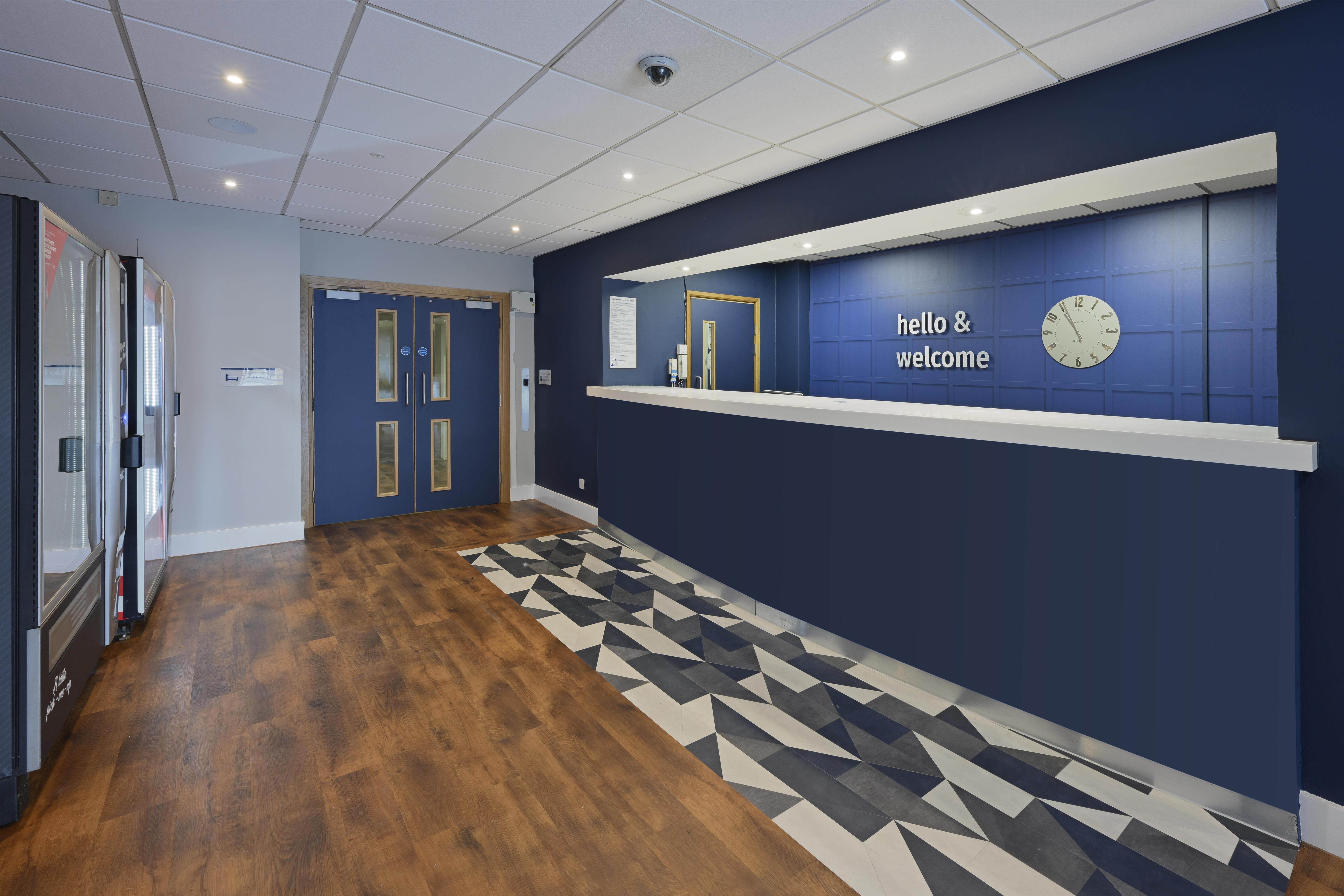 Travelodge Cardiff Central 4/22