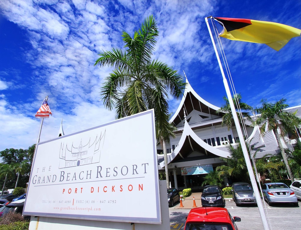 THE GRAND BEACH RESORT PORT DICKSON 6/49