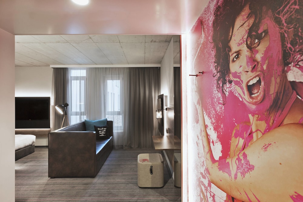 Moxy Frankfurt East 13/54
