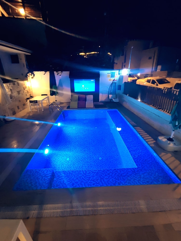 EXEN HOTEL 23/50
