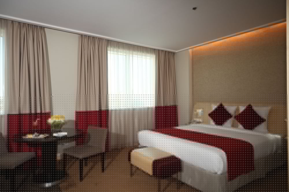 Novotel Riyadh Al Anoud 23/73