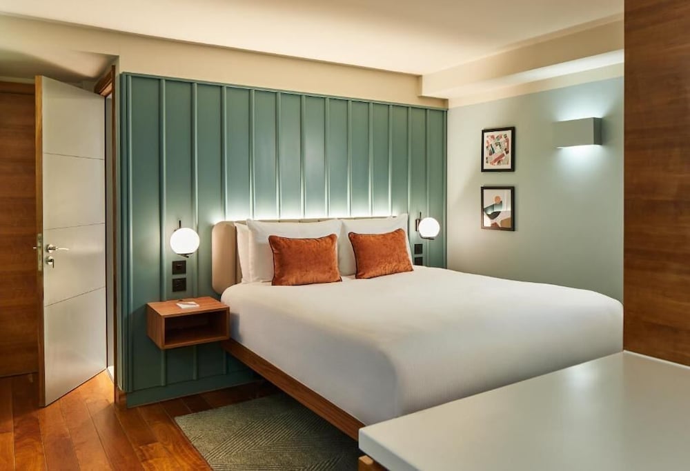 Blueprint Living 66 Turnmill Street 15/46