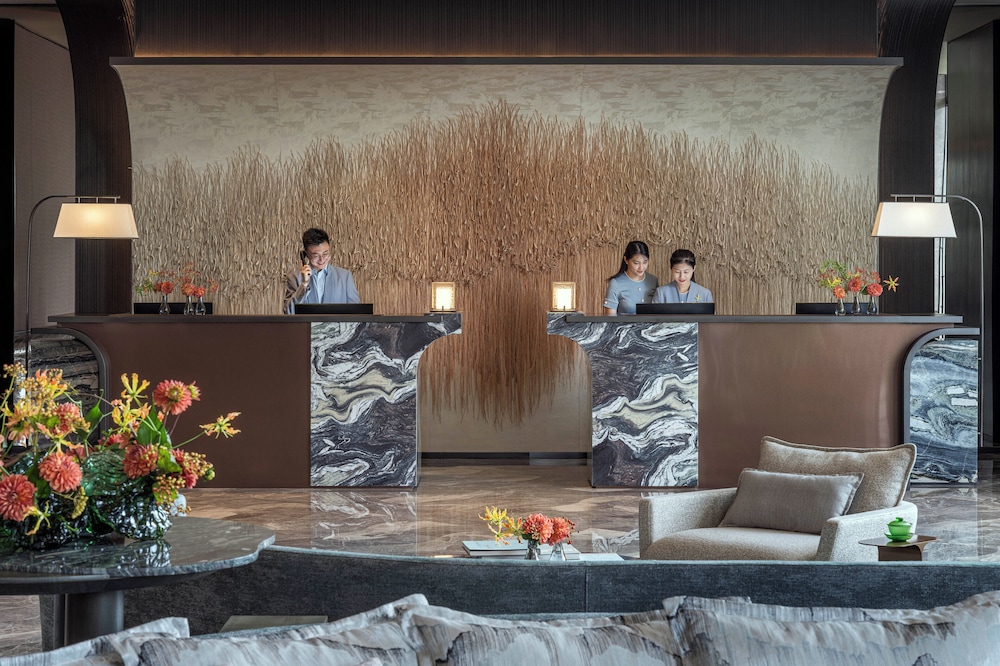 Four Seasons Hotel Hangzhou at Hangzhou Centre 8/55