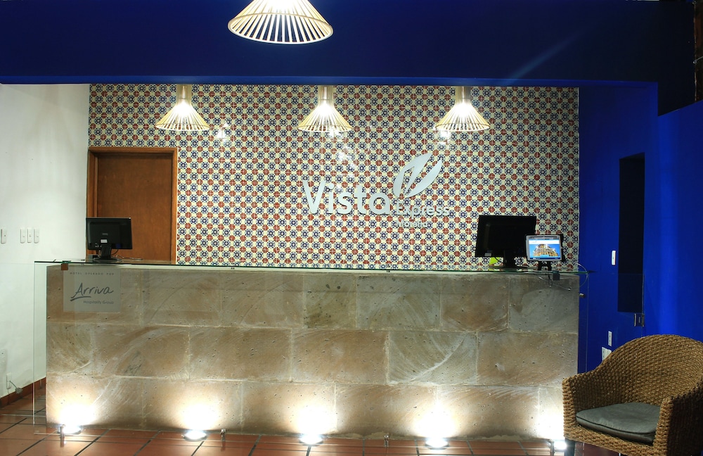 Vista Express Morelia Hotel 8/43