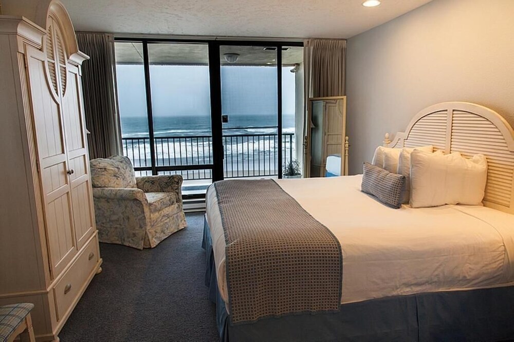 Inn At Spanish Head 15/50