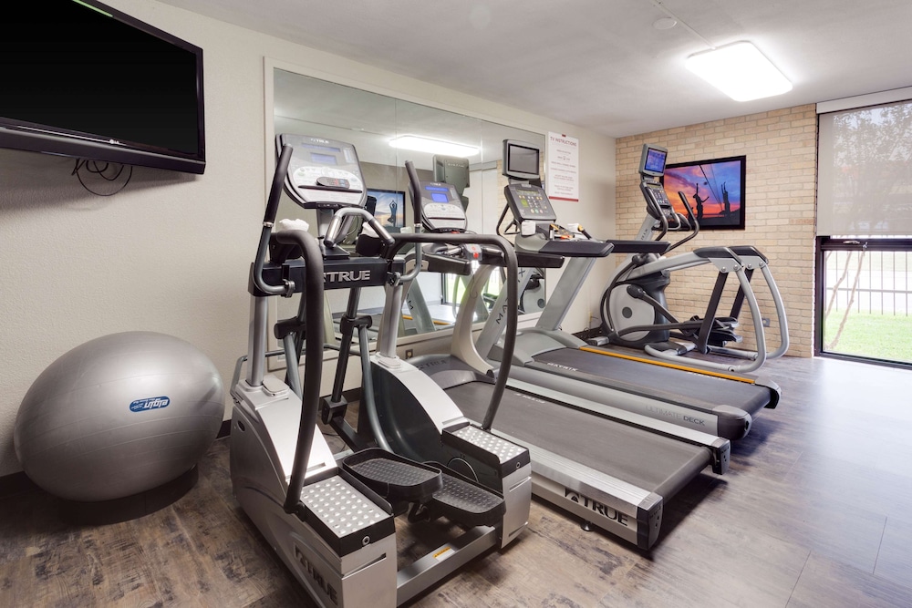 Drury Inn and Suites Northeast San Antonio 18/28