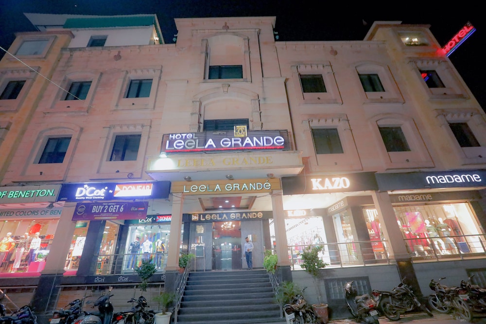 Leela Grande Hotel 2/50