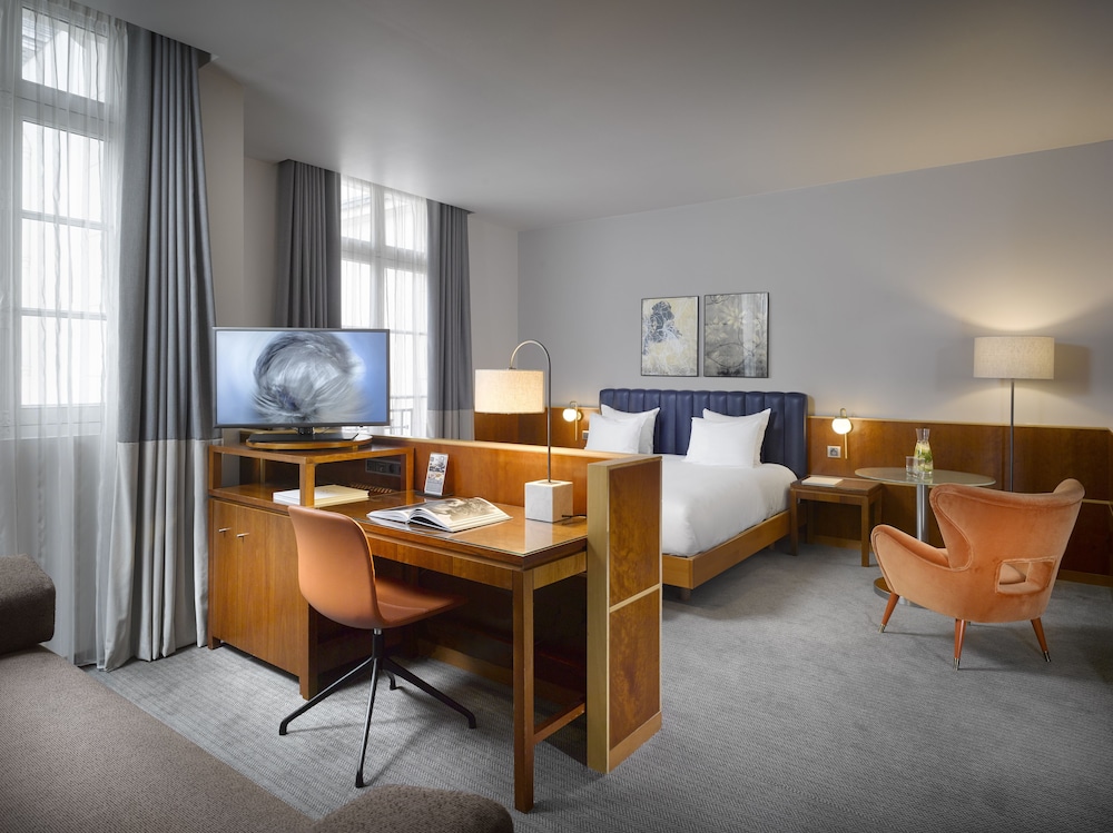 Miiro Le Grand Hôtel Cayre 44/50