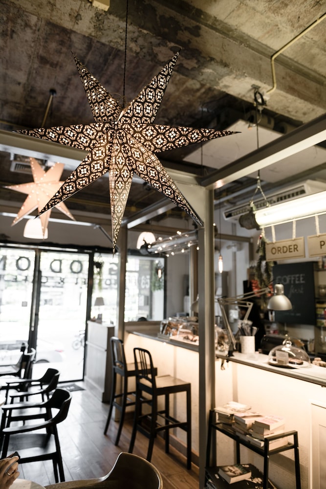 Good One Hostel & Cafe Bar 49/66