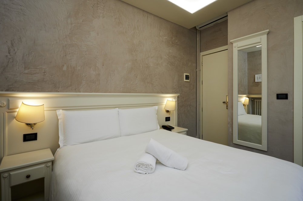 Hotel Galimberti 12/66