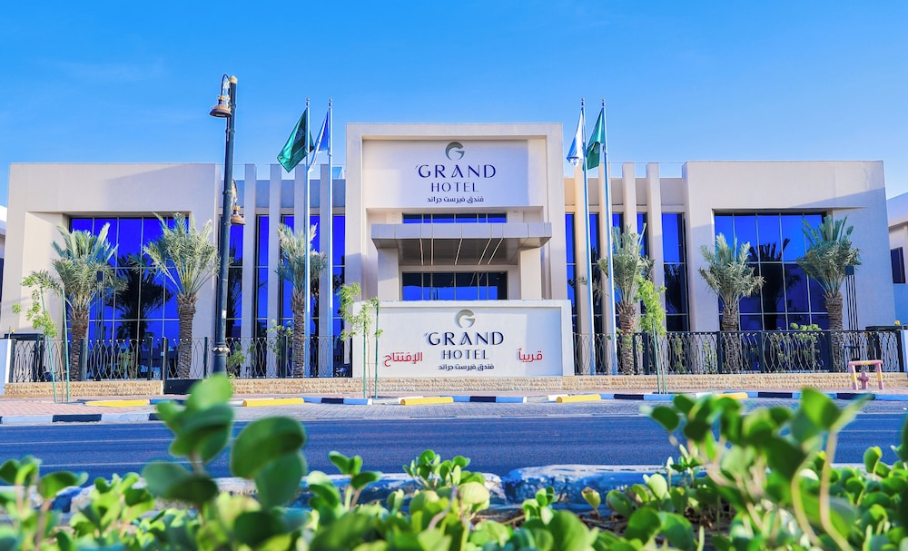 First Grand Hotel photo3