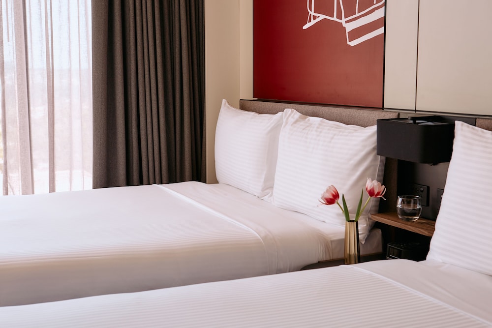 Mercure Melbourne Doncaster 13/70